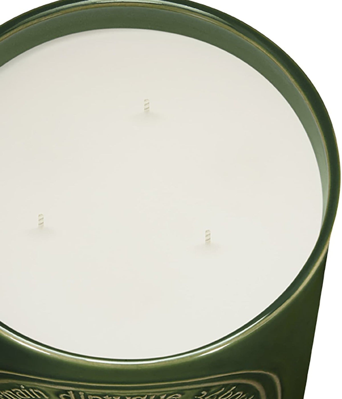 Diptyque Duftkerze Figuier 600 g, Blick von oben auf die Wachsoberfläche mit drei Dochten