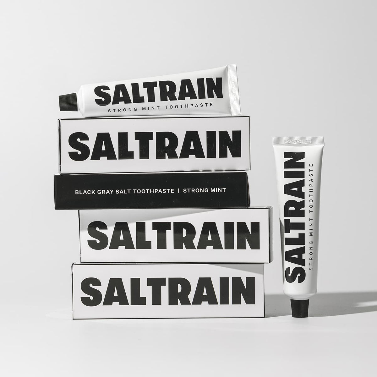 Zahnpasta Black Gray Salt