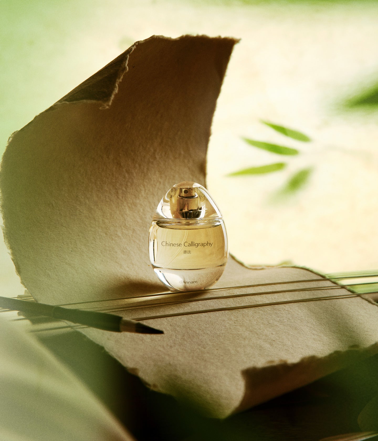 Eau de Parfum Chinese Calligraphy von d’Annam auf handgeschöpftem Papier
